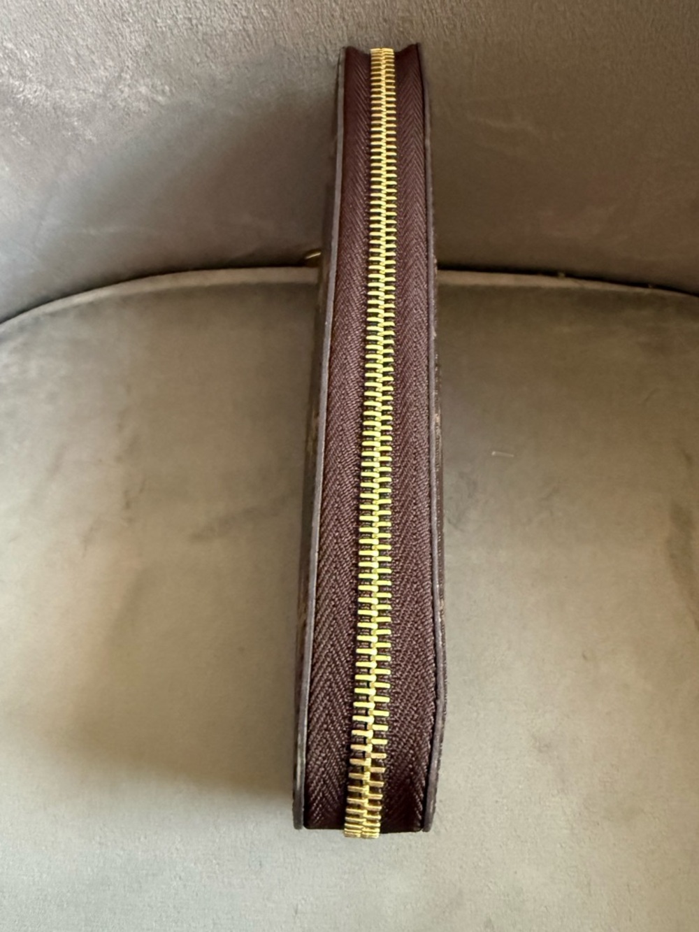 Louis Vuitton zippy wallet - Picture 8 of 10